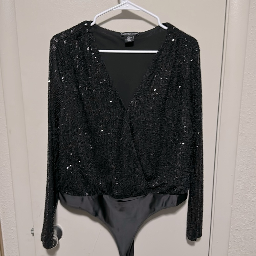 Women’s size XL black body suit